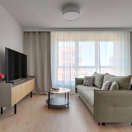 Doki Living - Foodhall & Parking By Downtown Apartments Gdansk Ngoại thất bức ảnh