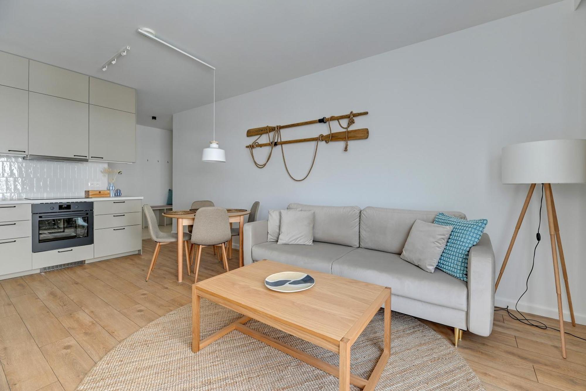 Doki Living - Foodhall & Parking By Downtown Apartments Gdansk Ngoại thất bức ảnh