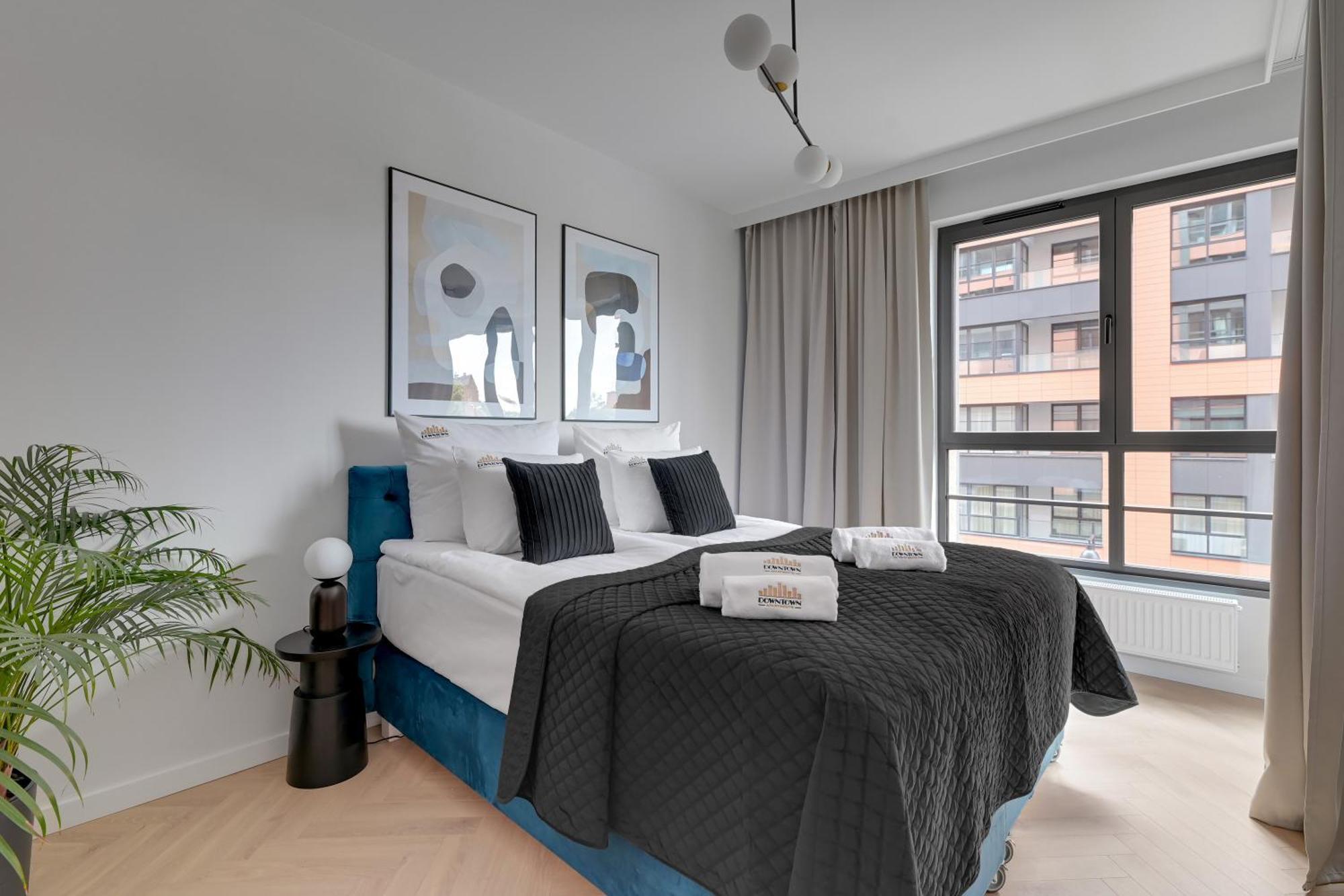 Doki Living - Foodhall & Parking By Downtown Apartments Gdansk Ngoại thất bức ảnh