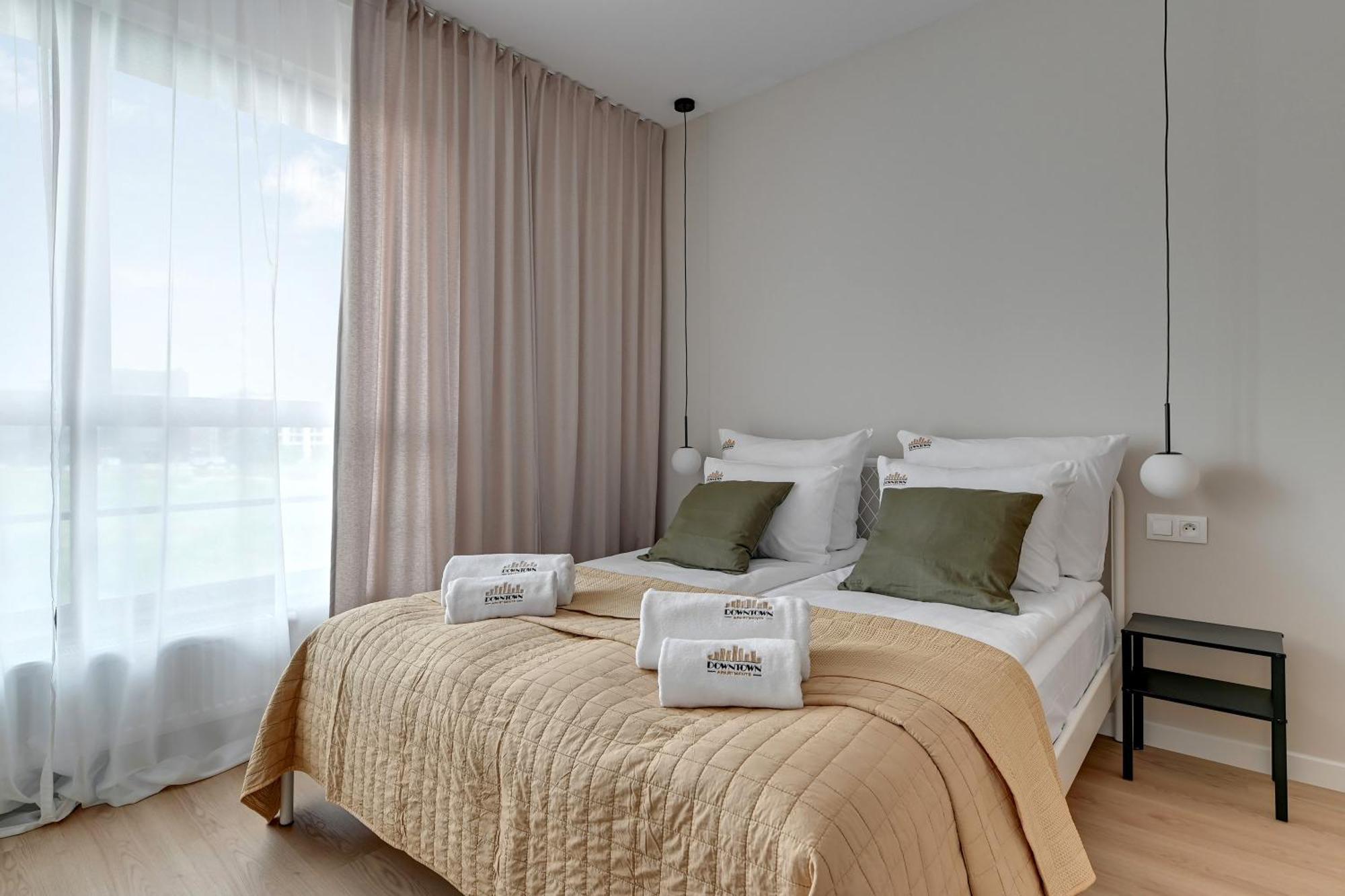 Doki Living - Foodhall & Parking By Downtown Apartments Gdansk Ngoại thất bức ảnh