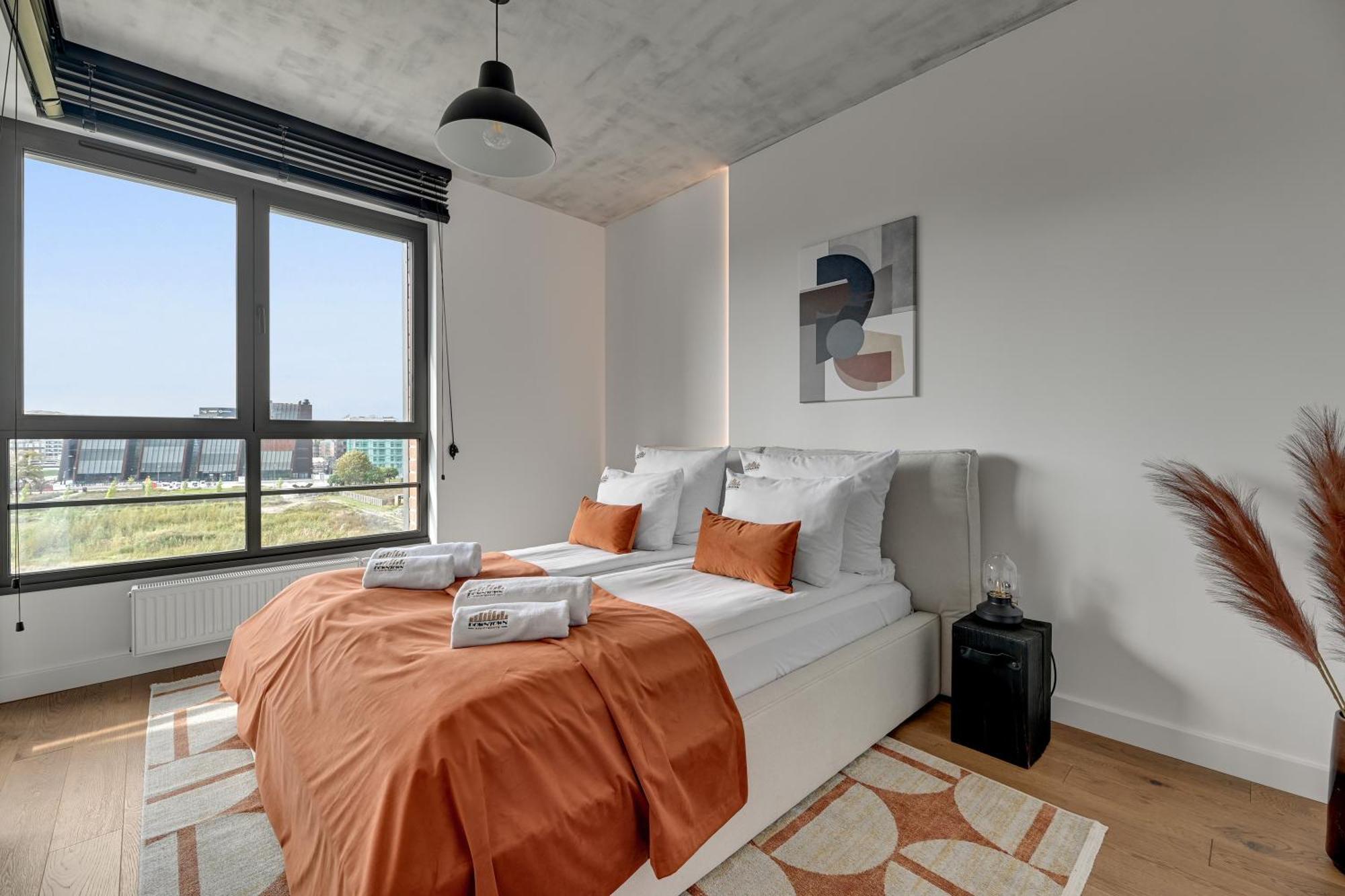 Doki Living - Foodhall & Parking By Downtown Apartments Gdansk Ngoại thất bức ảnh