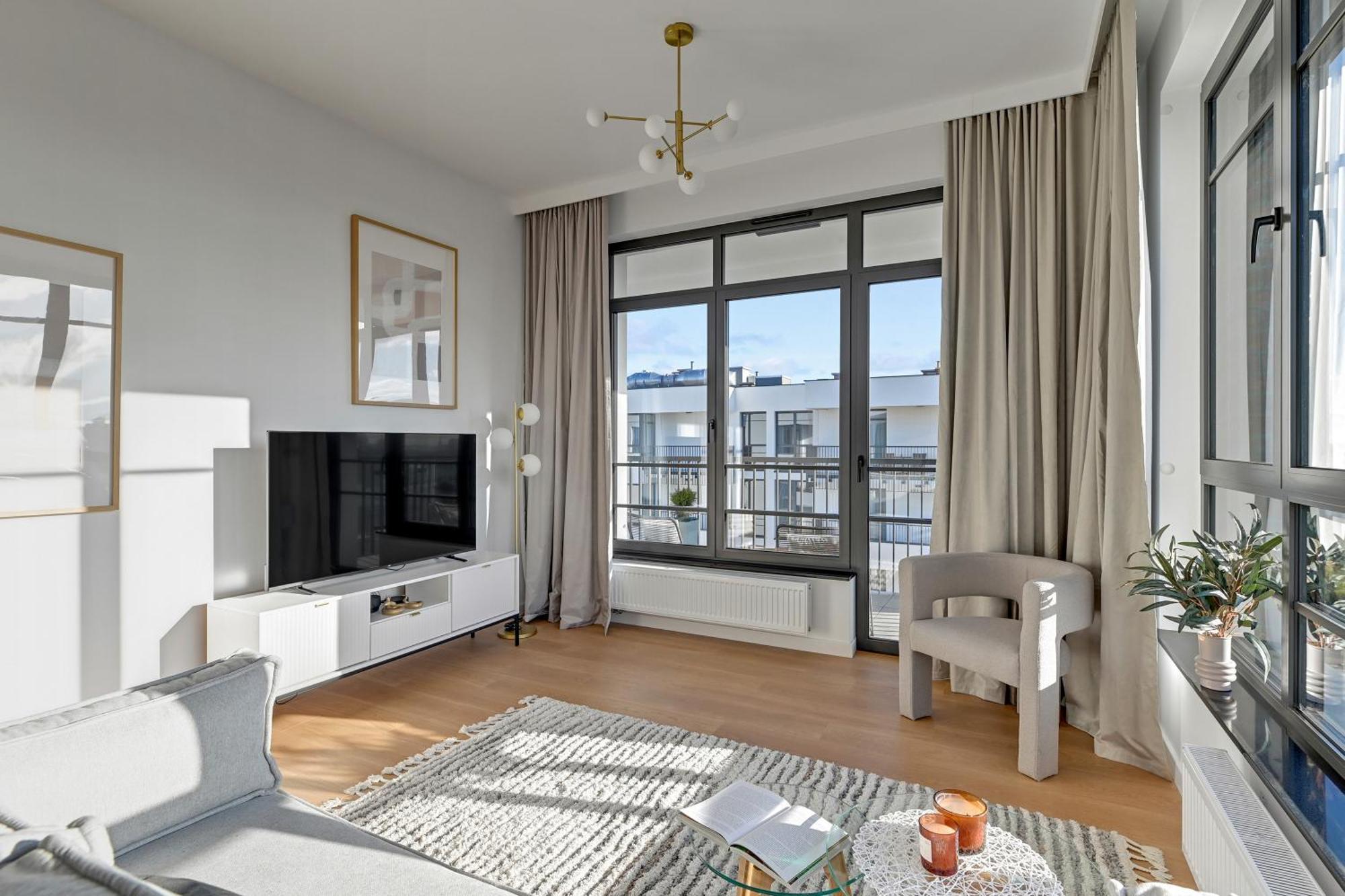 Doki Living - Foodhall & Parking By Downtown Apartments Gdansk Ngoại thất bức ảnh