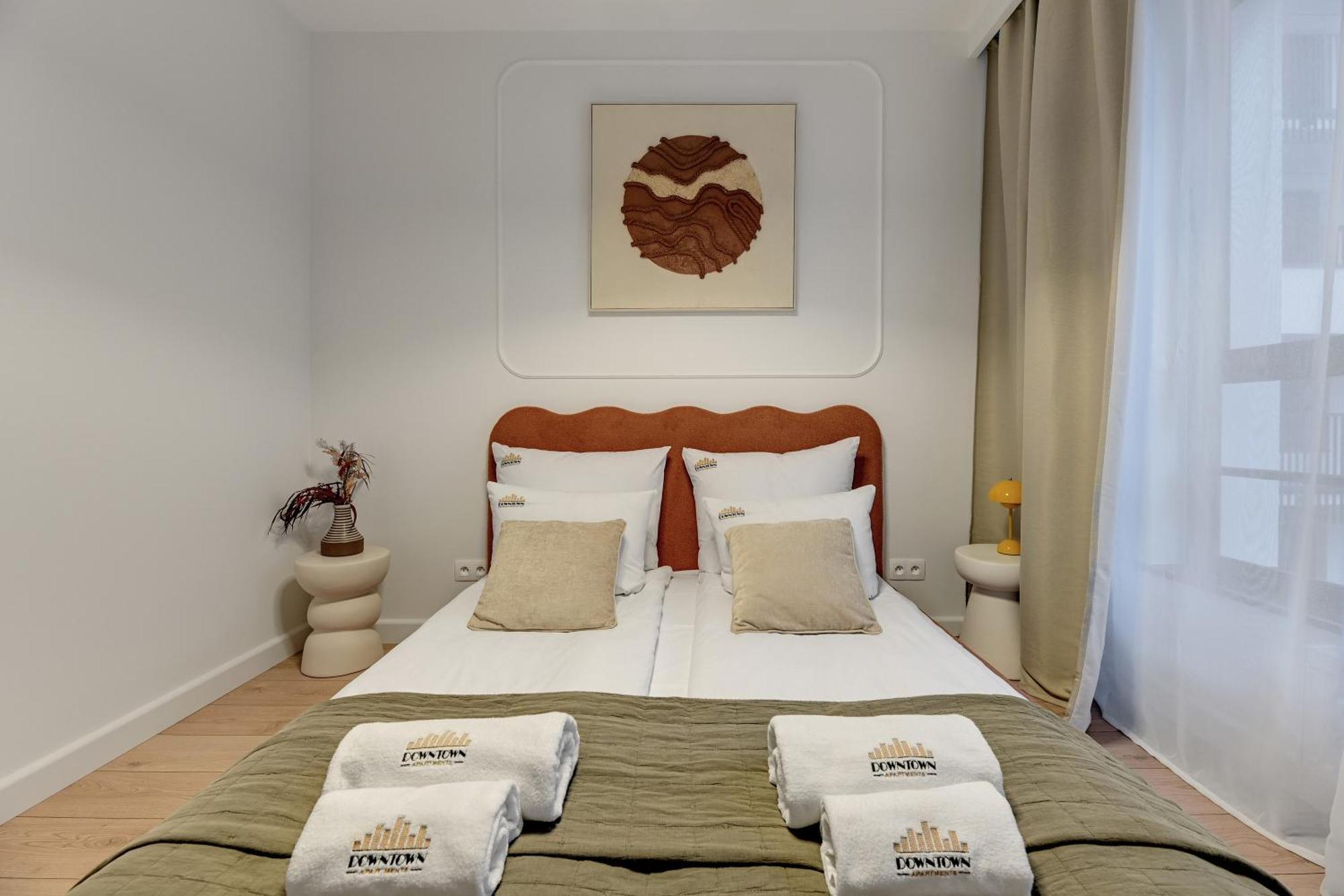 Doki Living - Foodhall & Parking By Downtown Apartments Gdansk Ngoại thất bức ảnh